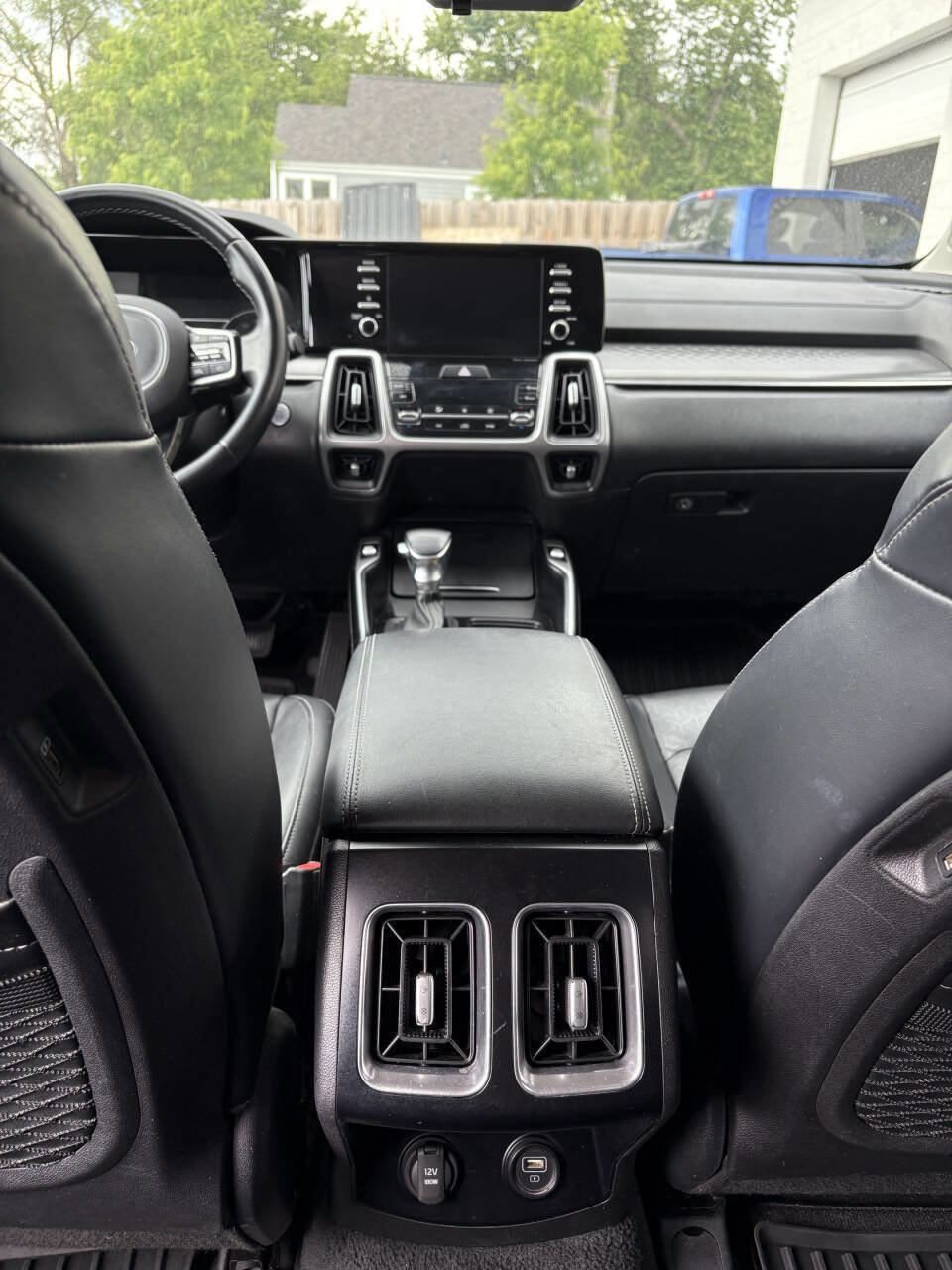 Used 2021 Kia Sorento S image 10