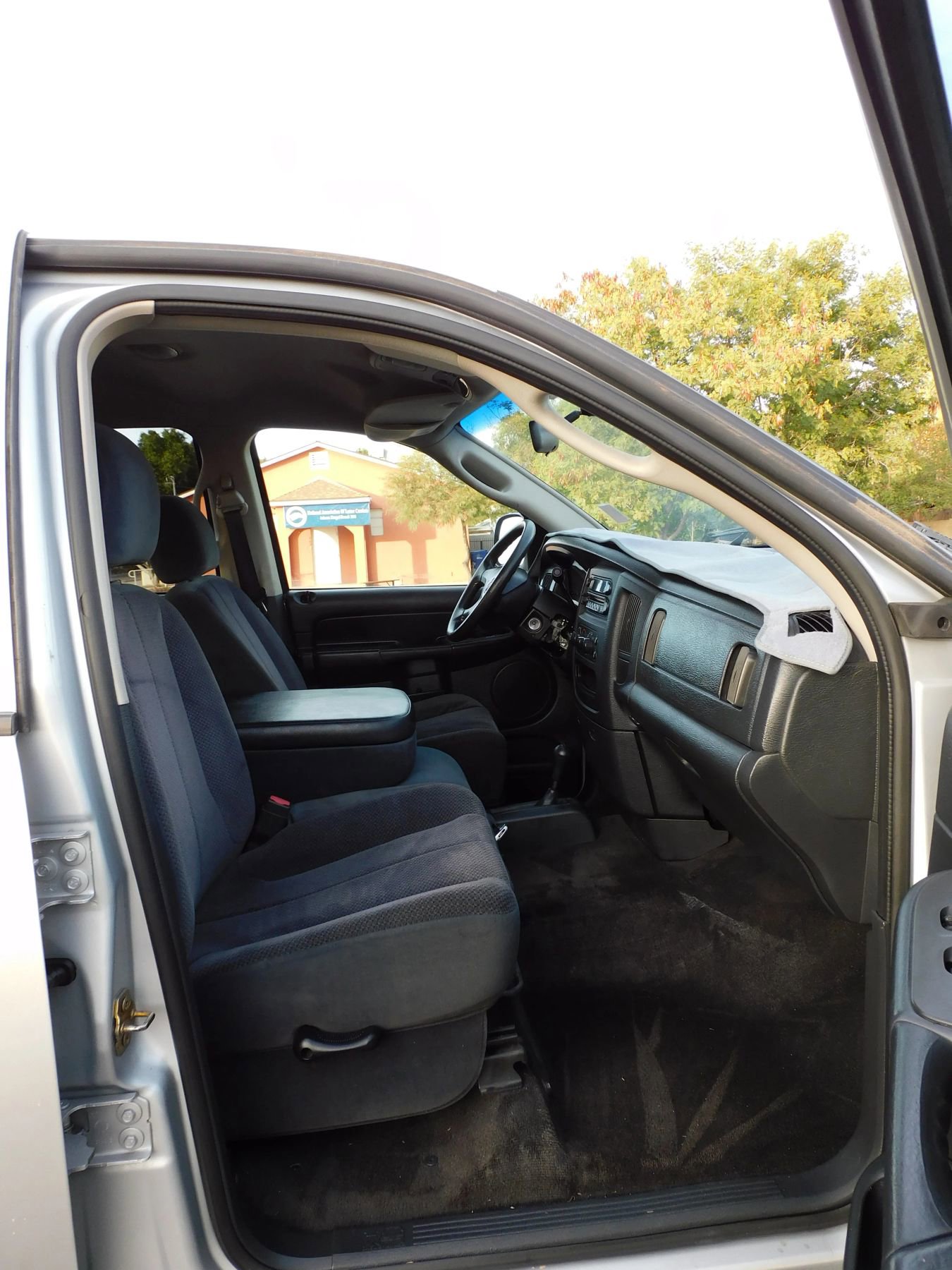 Used 2003 Dodge Ram 1500 Truck ST image 23