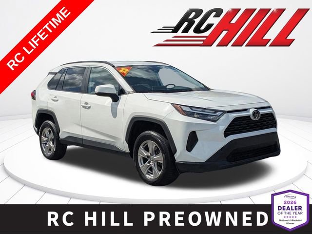 Used 2023 Toyota RAV4 XLE image 1