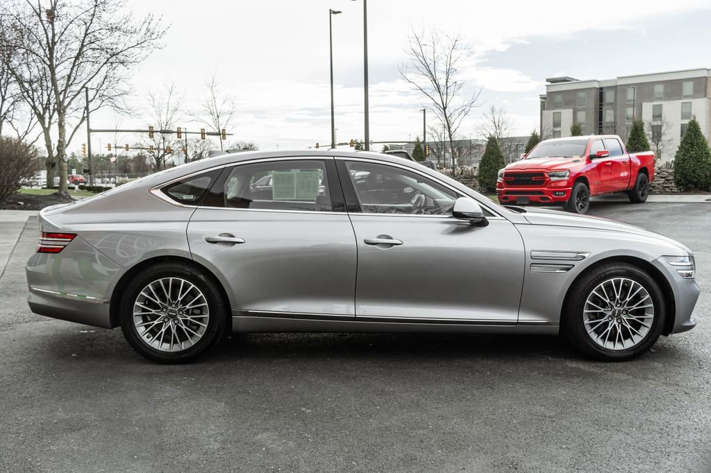 Used 2023 Genesis G80 2.5T image 3
