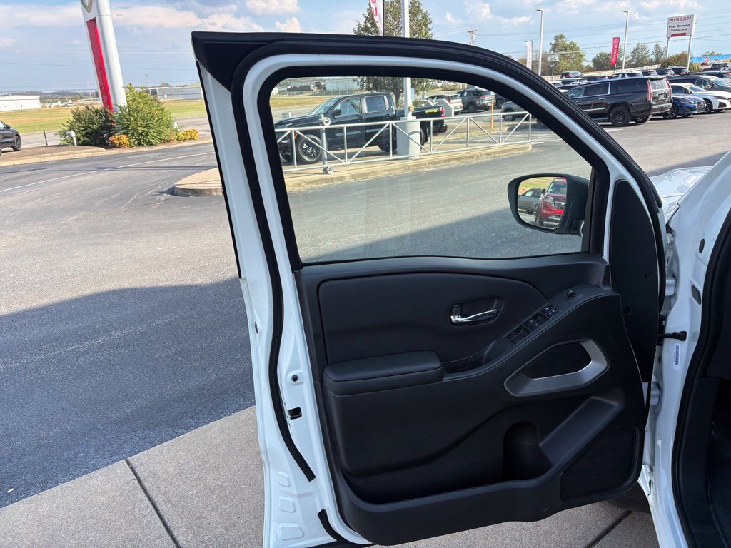 New 2026 Nissan Frontier SV w/ All-Weather Content Package AWD/4WD image 25