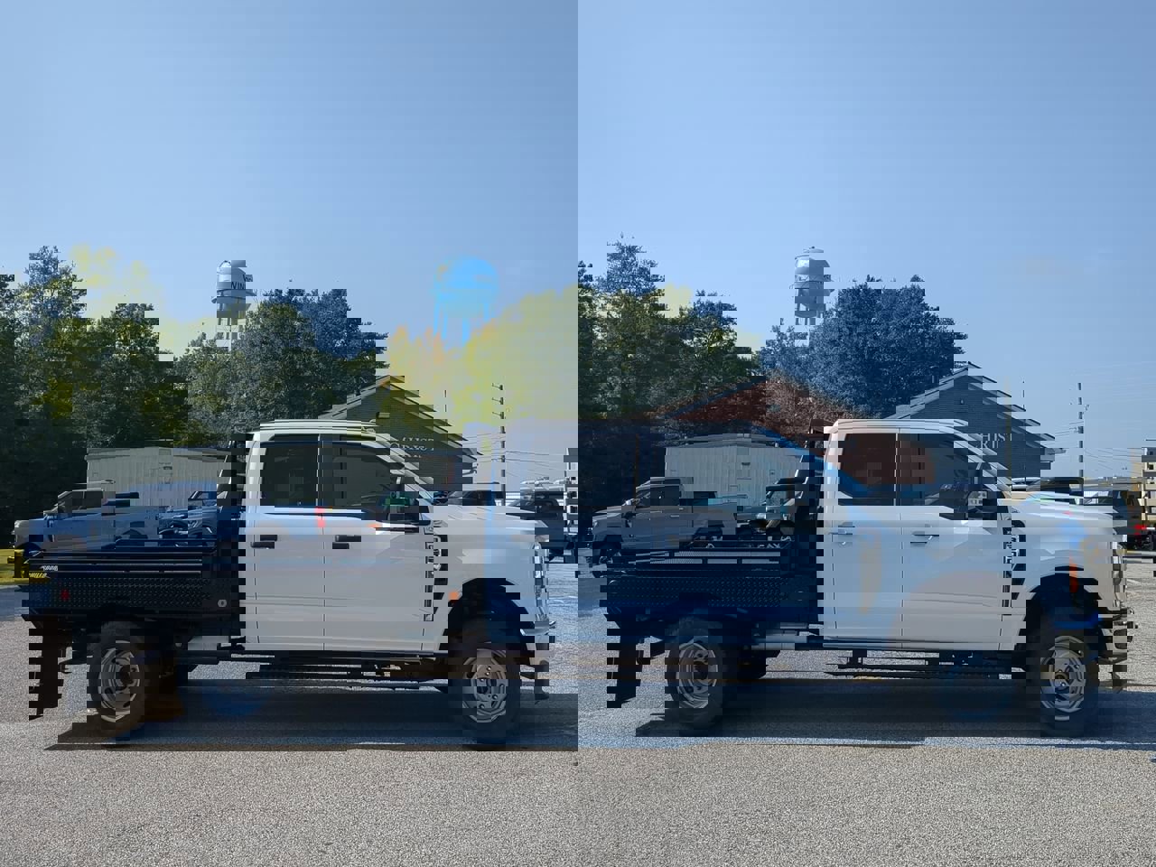 New 2025 Ford F350 XL w/ XL Chrome Package image 2