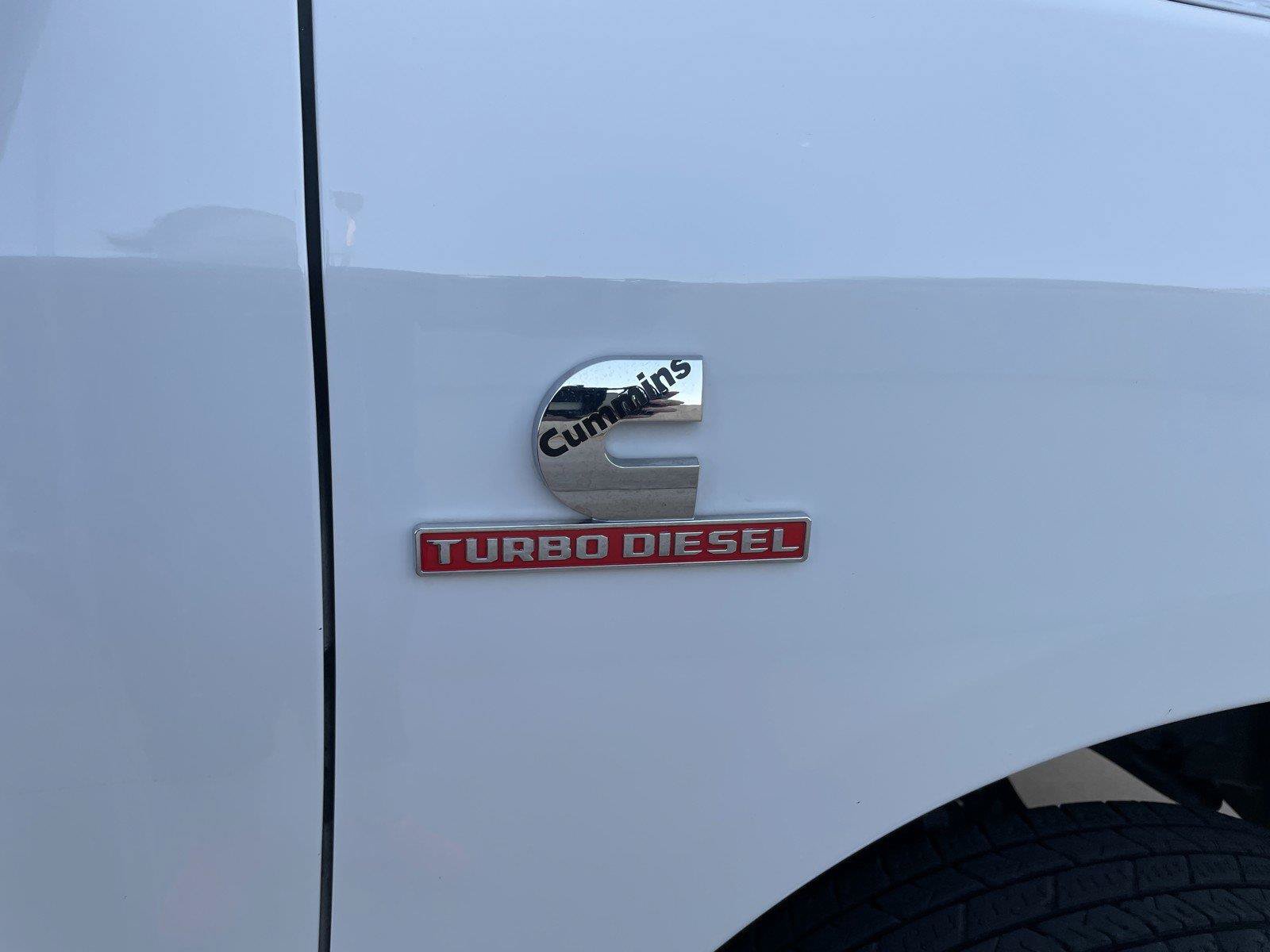 Used 2024 RAM 3500 Tradesman w/ Chrome Appearance Group AWD/4WD image 33