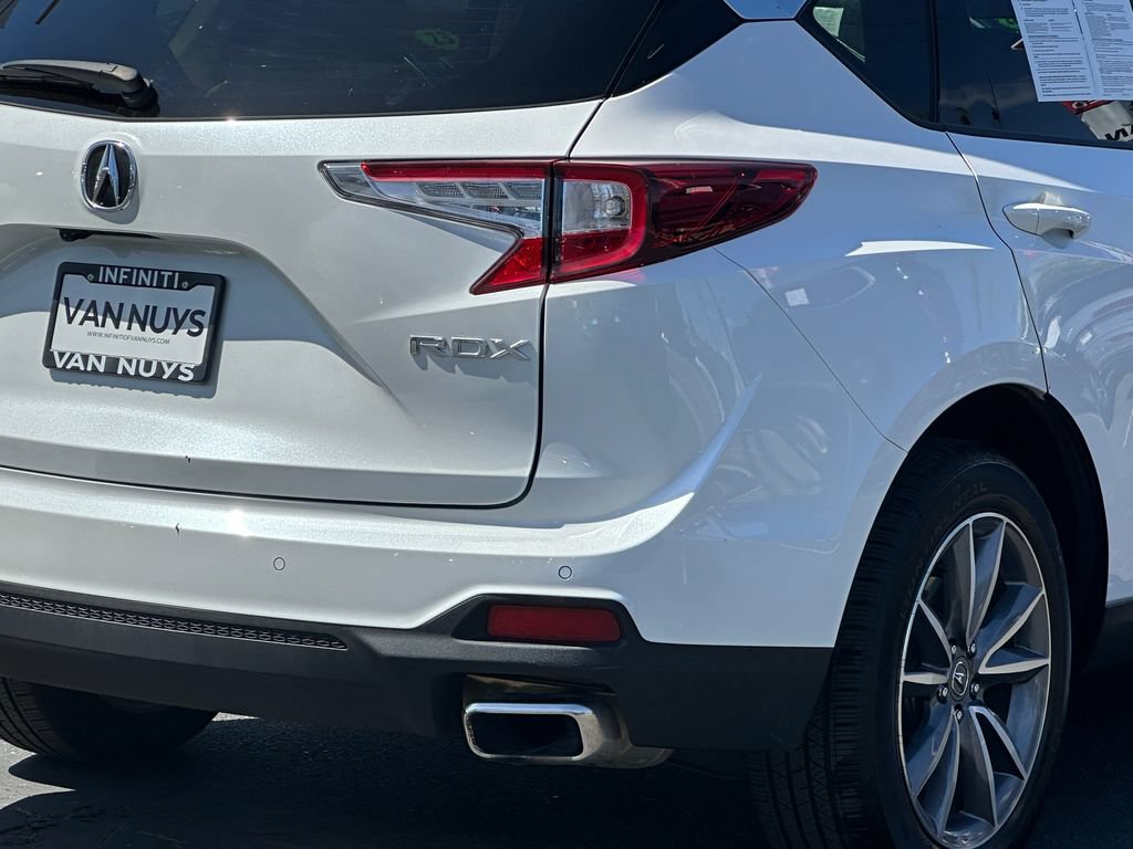 Used 2023 Acura RDX w/ Technology Package FWD image 8