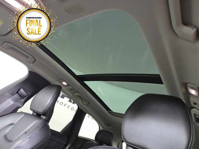 Used 2024 Volvo XC60 B5 Core image 29