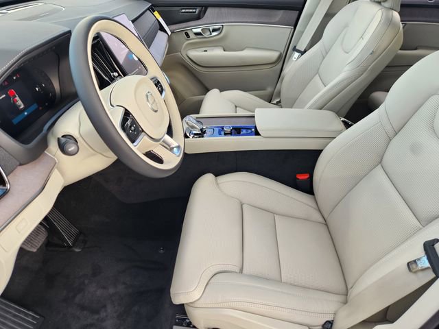New 2026 Volvo XC90 B6 Ultra w/ Protection Package AWD/4WD image 13