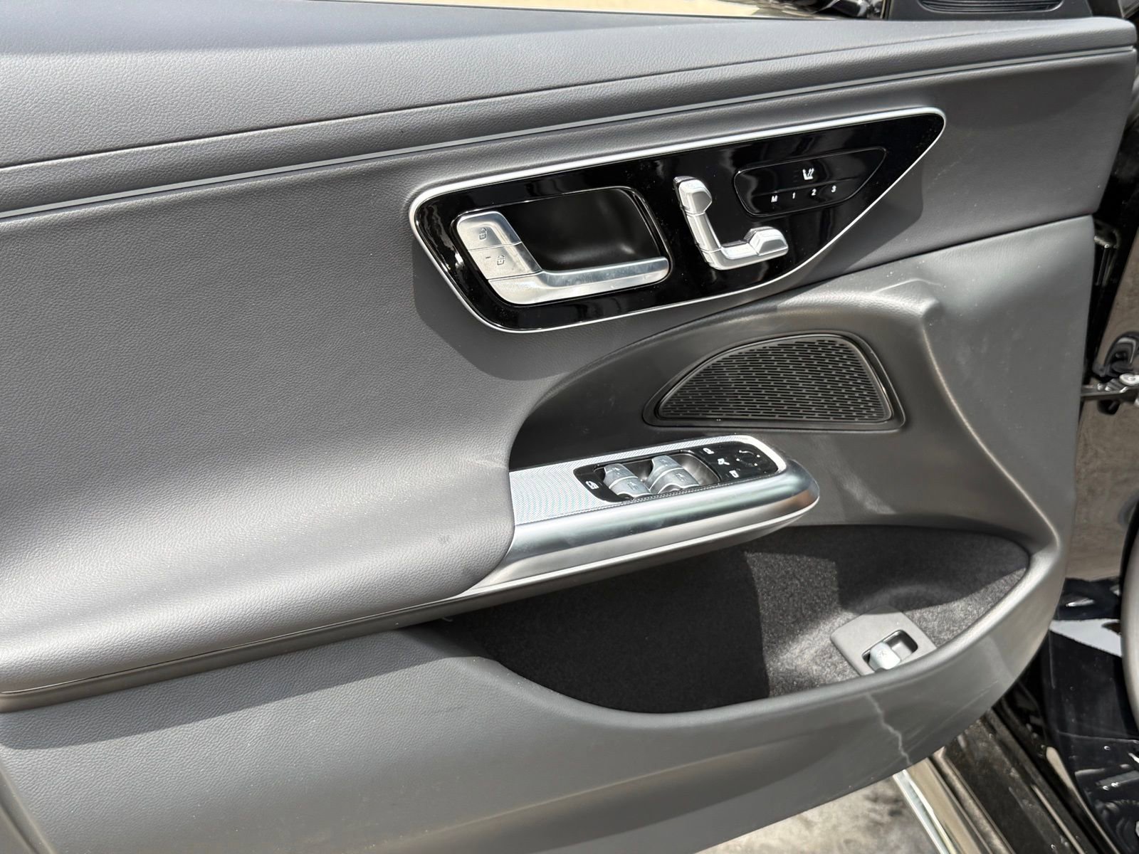 New 2026 Mercedes-Benz E 350 4MATIC Sedan image 21