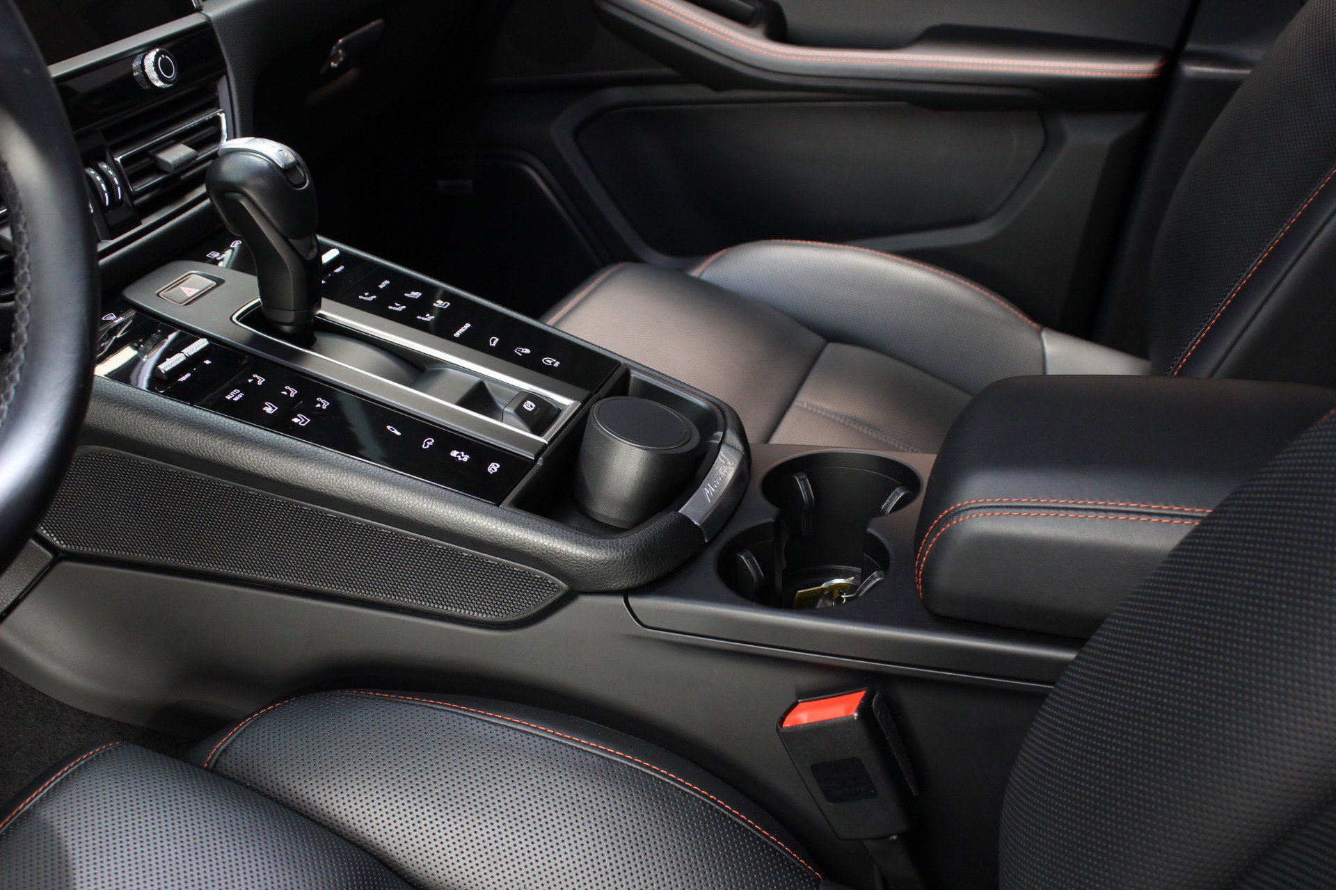 Used 2023 Porsche Macan GTS w/ Premium Package Plus image 36