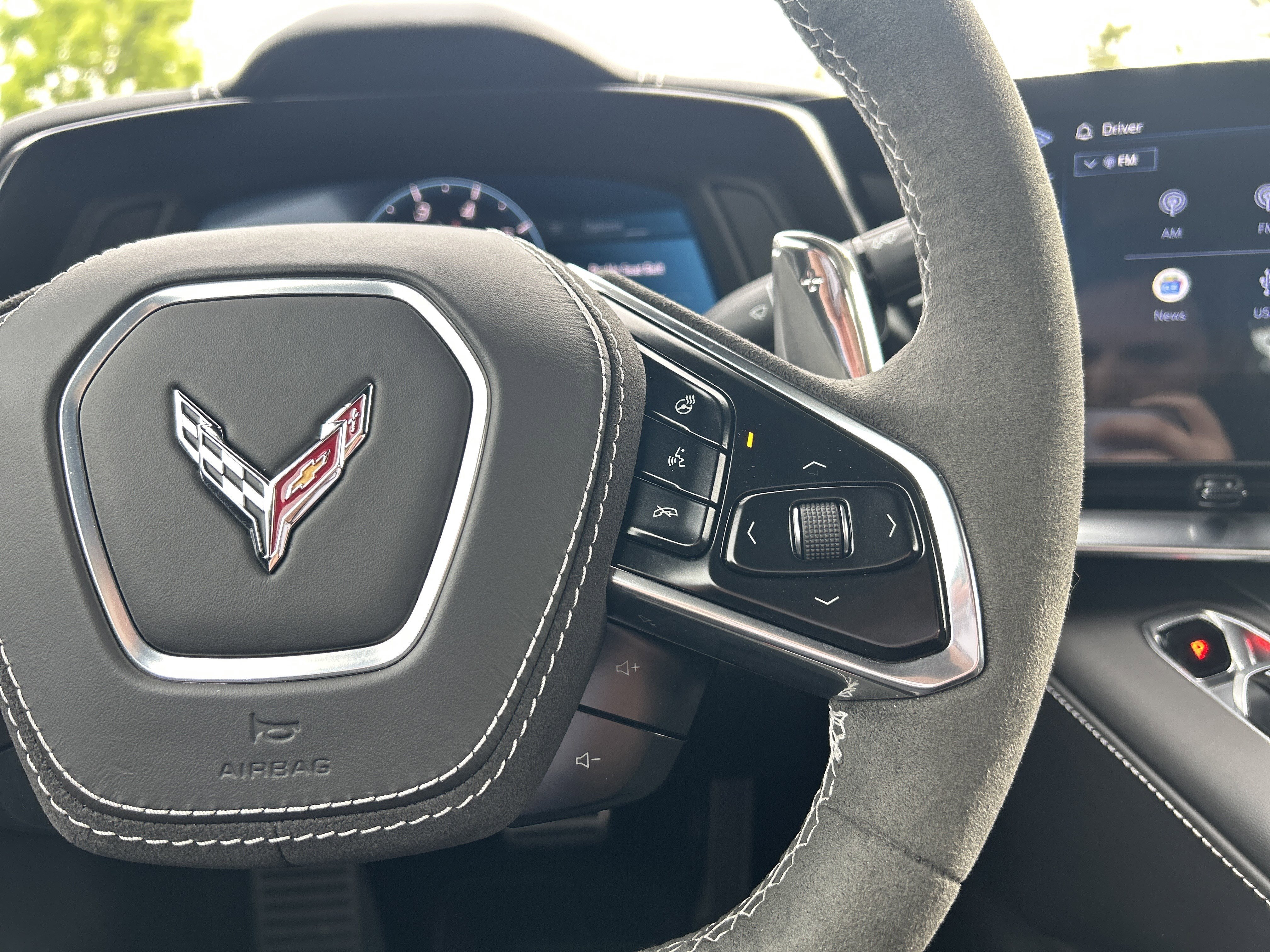 Used 2024 Chevrolet Corvette Stingray Premium Cpe w/ Z51 Performance Package image 19