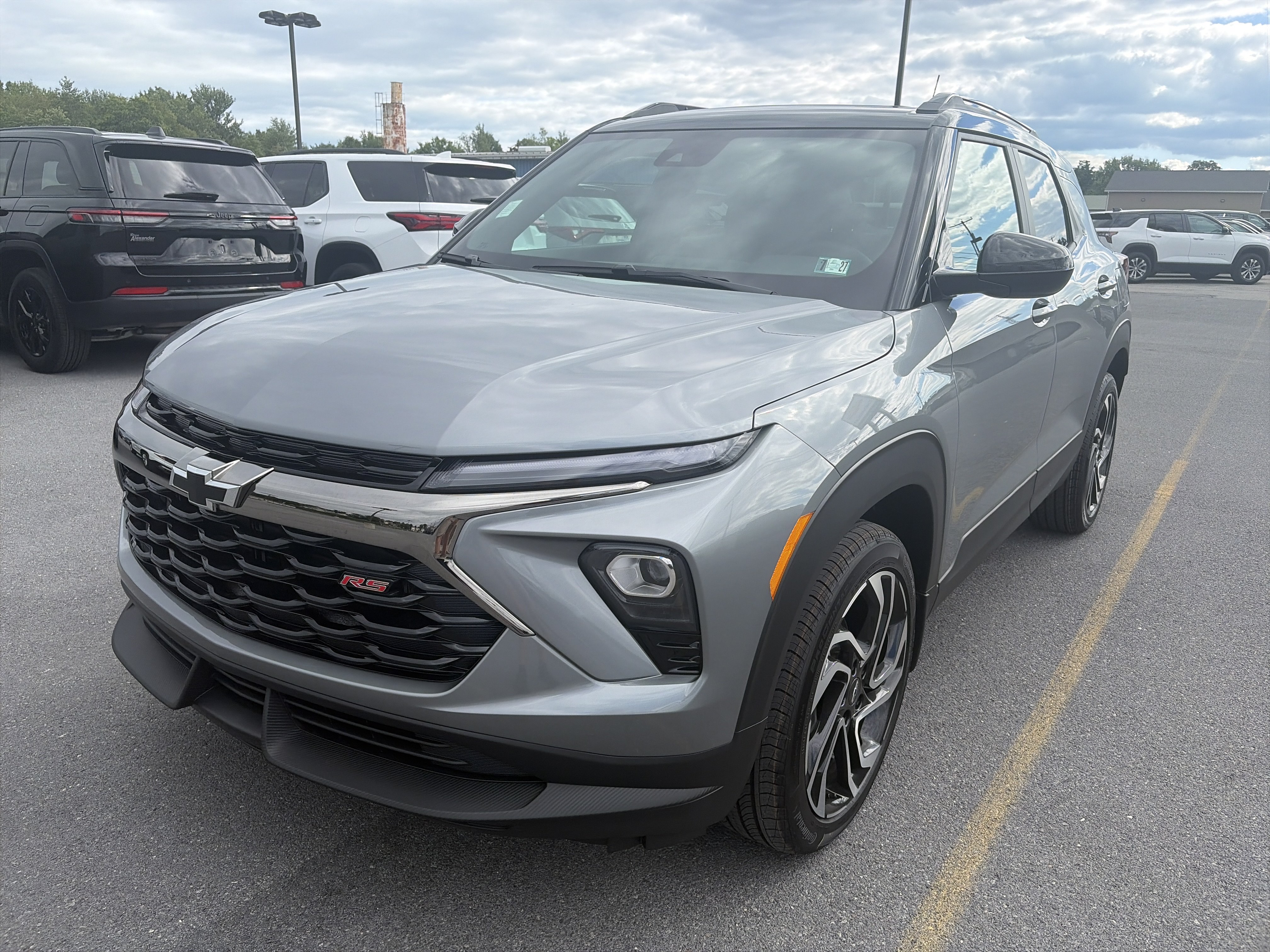 New 2026 Chevrolet TrailBlazer RS w/ Convenience Package AWD/4WD image 2