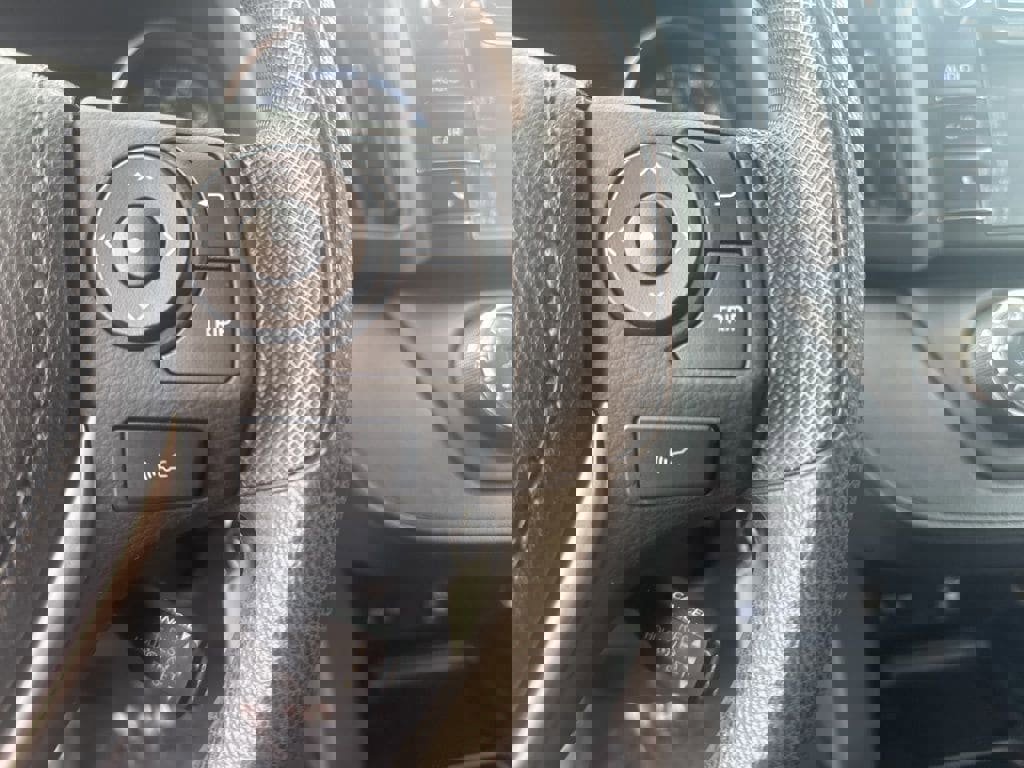 Used 2018 Toyota RAV4 LE w/ All Weather Liner Package image 15