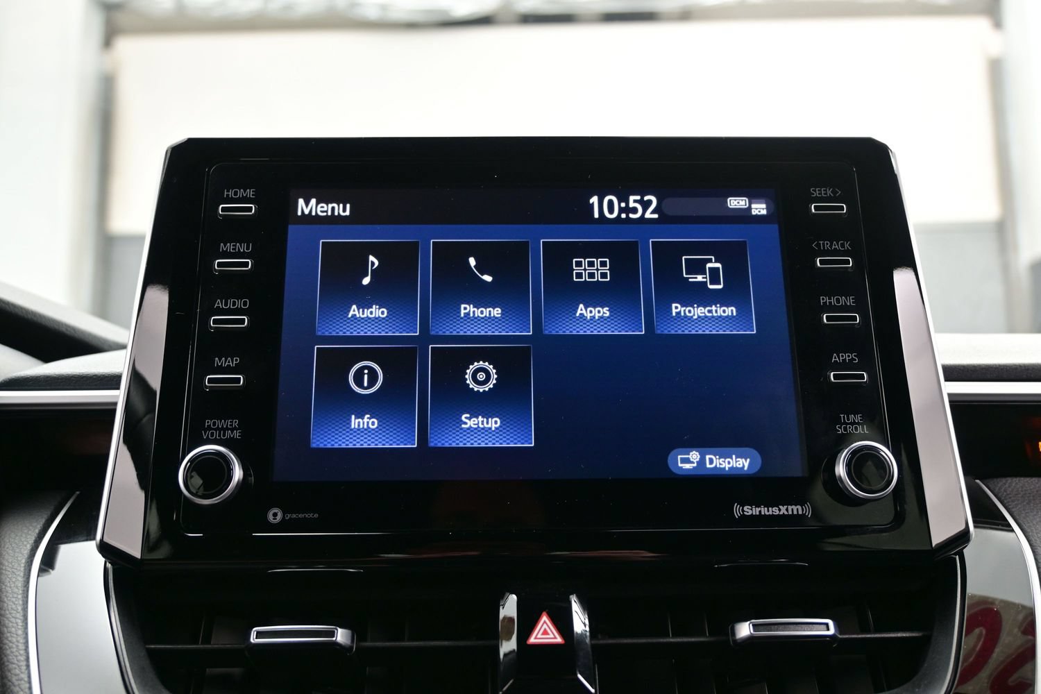 Used 2020 Toyota Corolla SE FWD image 18