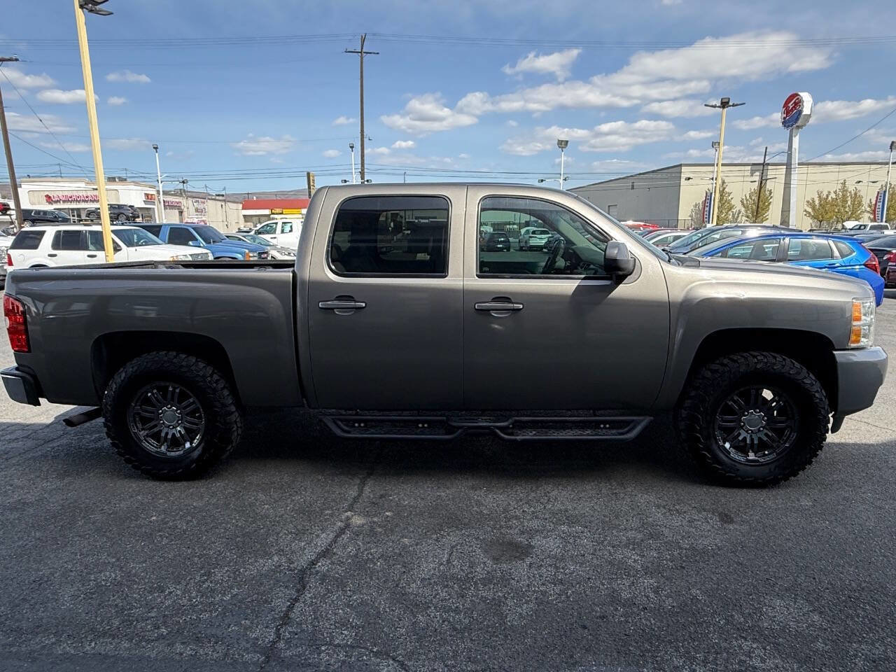 Used 2008 Chevrolet Silverado 1500 LTZ w/ Skid Plate Package AWD/4WD image 5