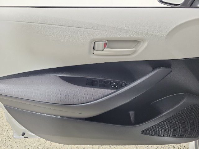 Used 2024 Toyota Corolla LE FWD image 21