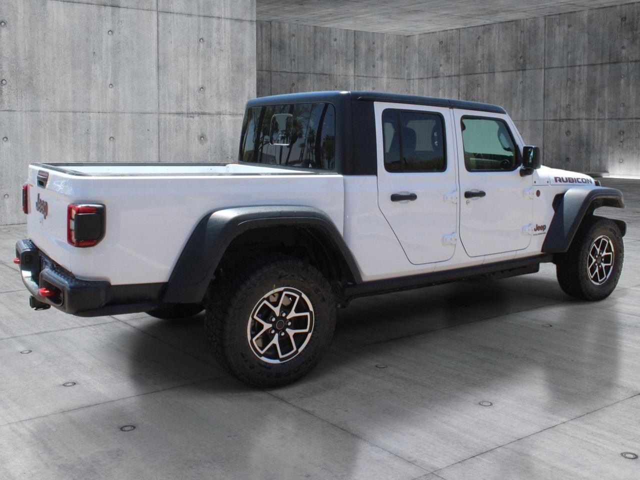 Used 2026 Jeep Gladiator Rubicon AWD/4WD image 6