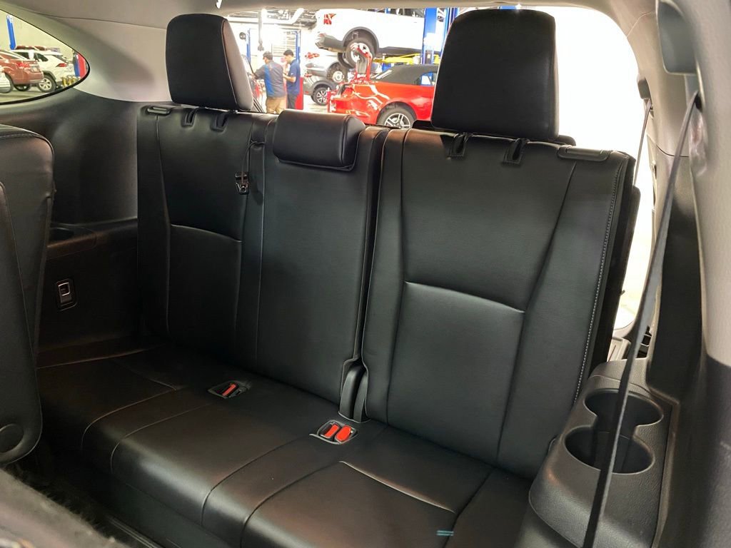 Used 2022 Toyota Highlander Platinum image 45