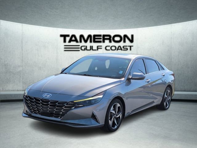 Used 2022 Hyundai Elantra Limited w/ Cargo Package image 1