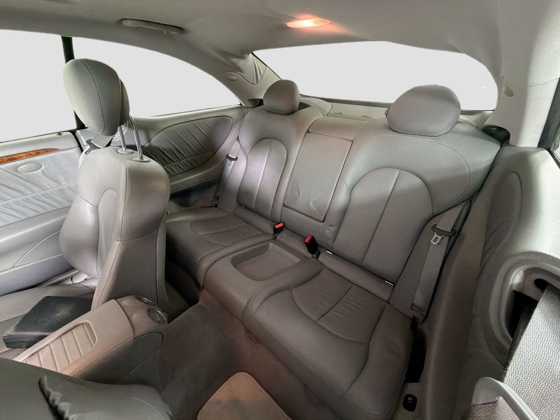 Used 2007 Mercedes-Benz CLK 350 Coupe image 24