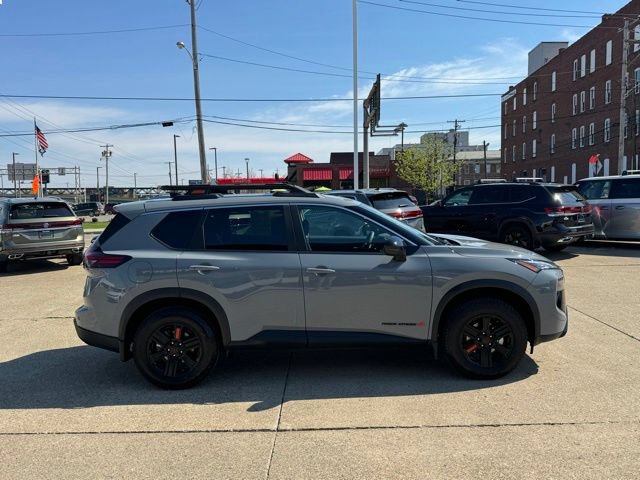 Used 2026 Nissan Rogue SV w/ Rock Creek Premium Package AWD/4WD image 7