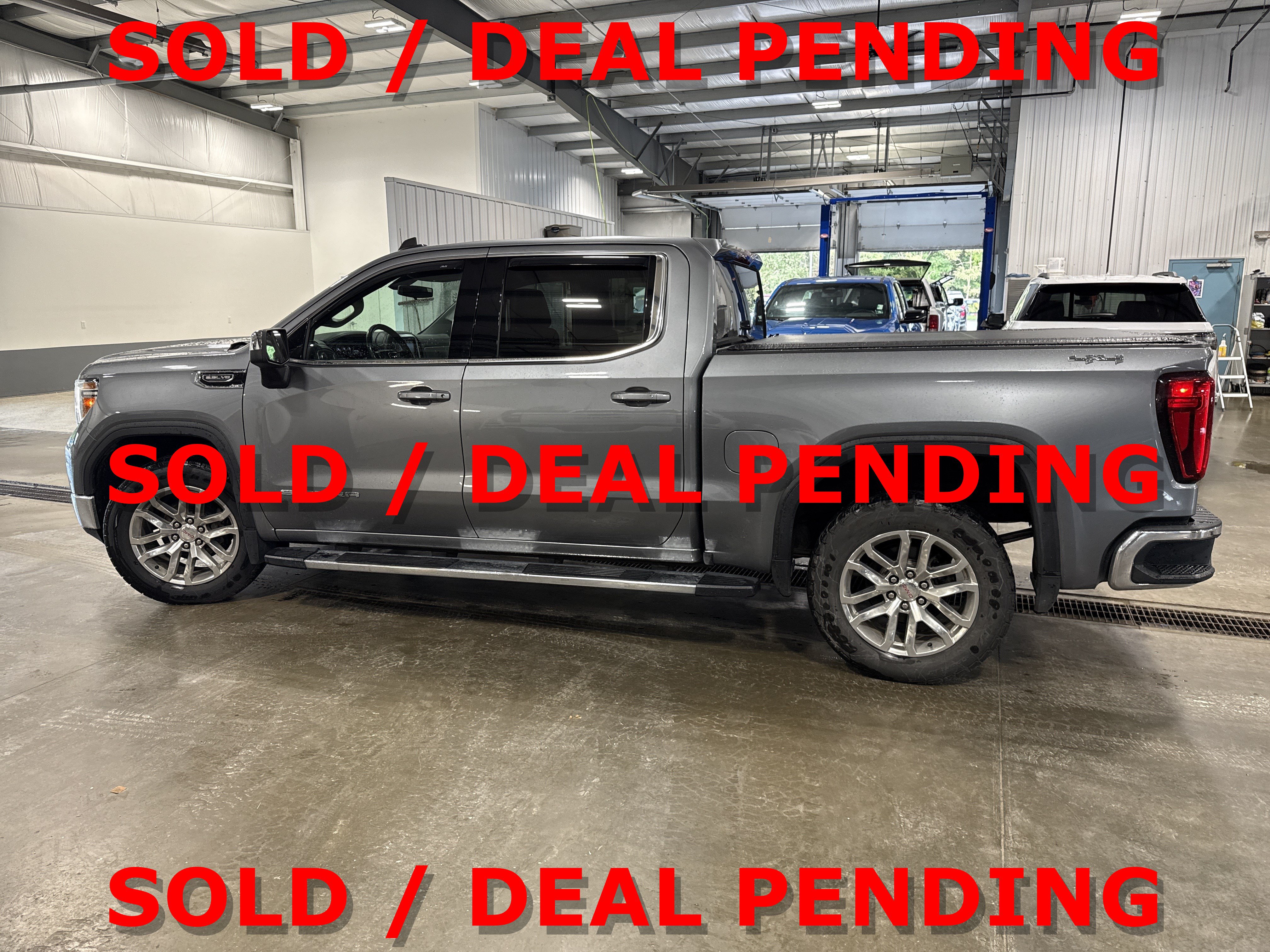 Used 2019 GMC Sierra 1500 SLE w/ SLE Value Package AWD/4WD image 5
