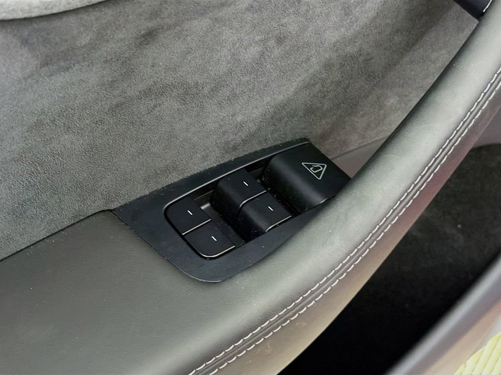 Used 2026 Tesla Model Y Long Range AWD/4WD image 21