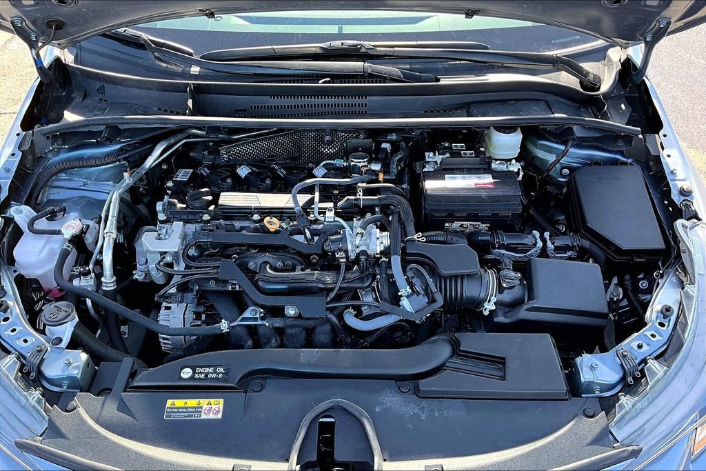 Used 2025 Toyota Corolla LE image 28