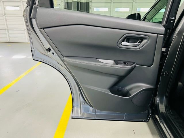 New 2026 Nissan Rogue SV image 24