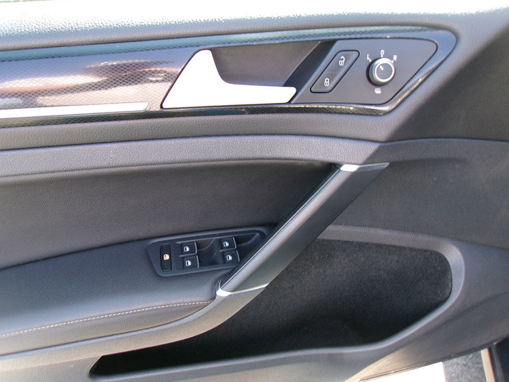 Used 2015 Volkswagen Golf SEL image 13