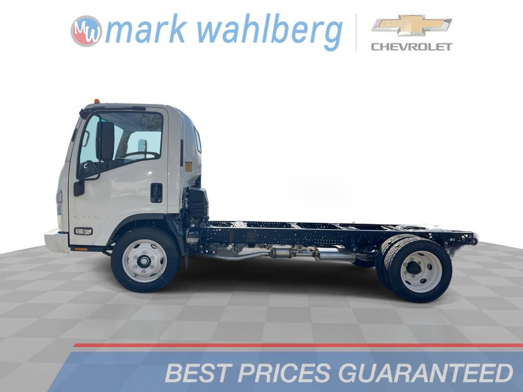New 2024 Chevrolet Low Cab Forward 5500XG RWD image 1