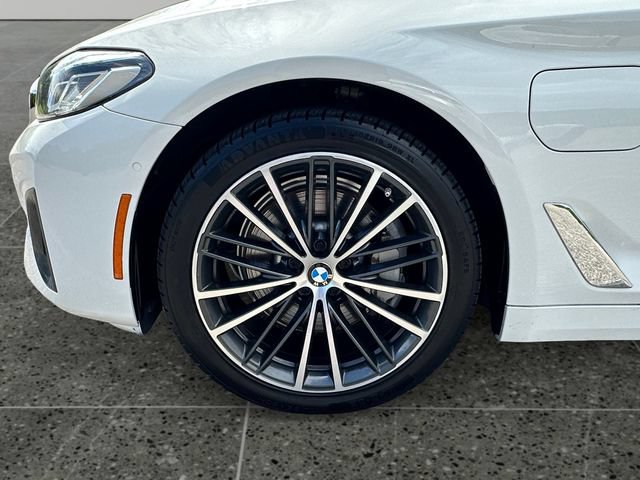 Used 2021 BMW 530e w/ Parking Assistance Package RWD image 14