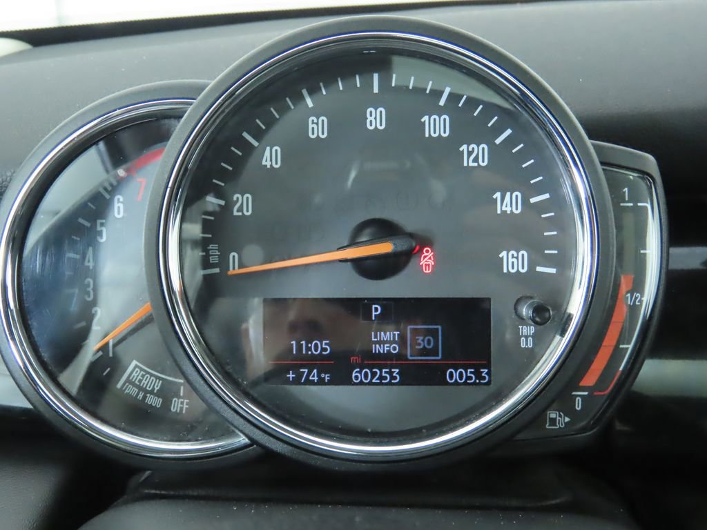 Used 2019 MINI Cooper S w/ Signature Upholstery Package image 32