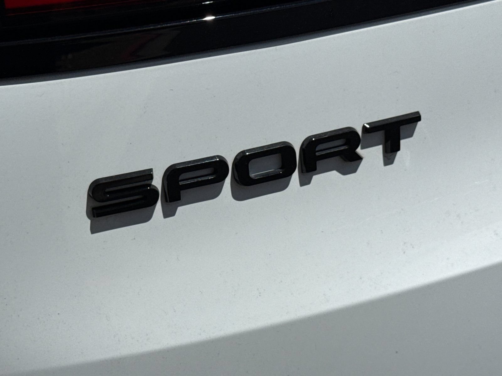 Used 2025 Land Rover Range Rover Sport SE AWD/4WD image 27