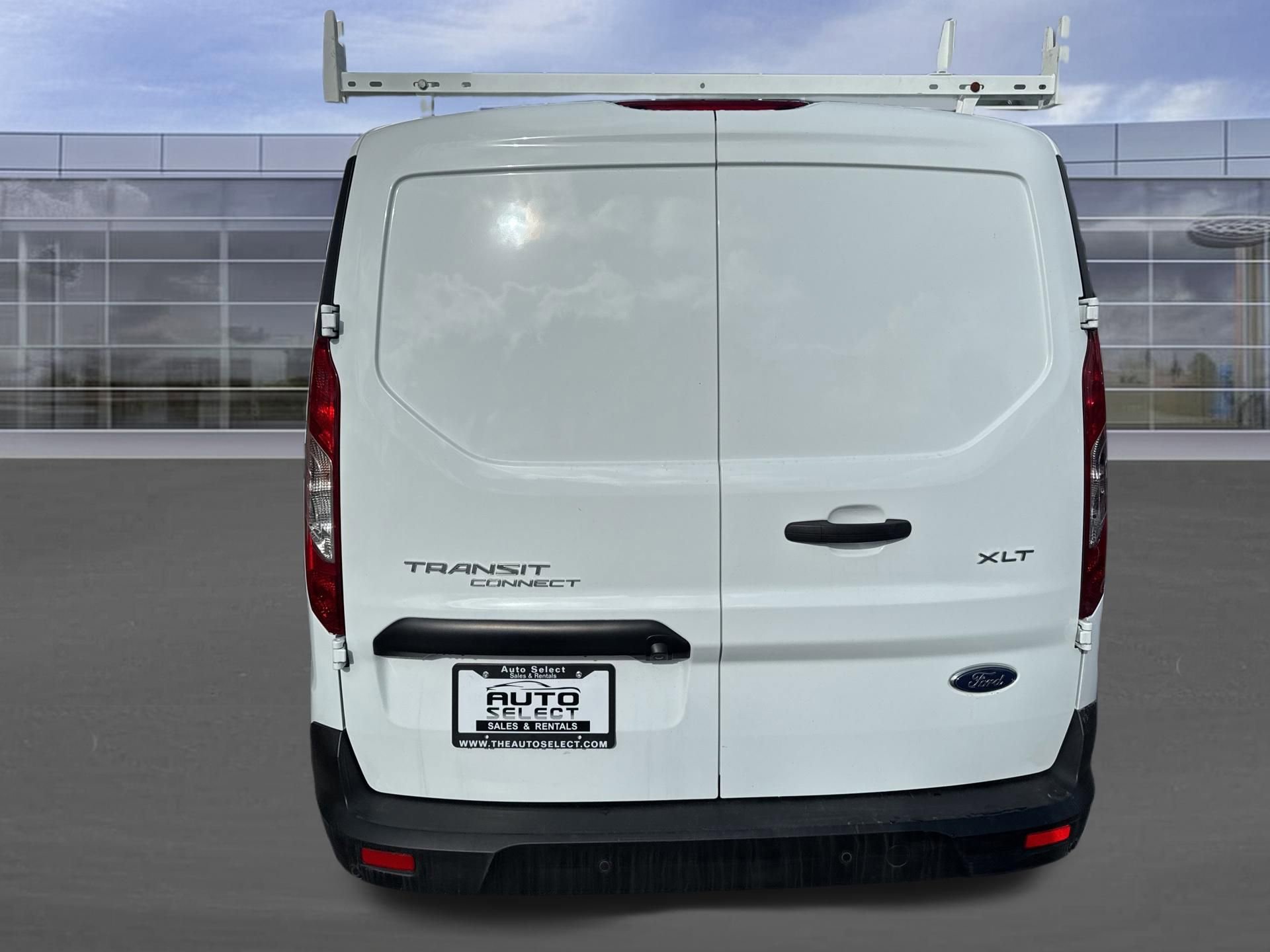 Used 2022 Ford Transit Connect XLT FWD image 5