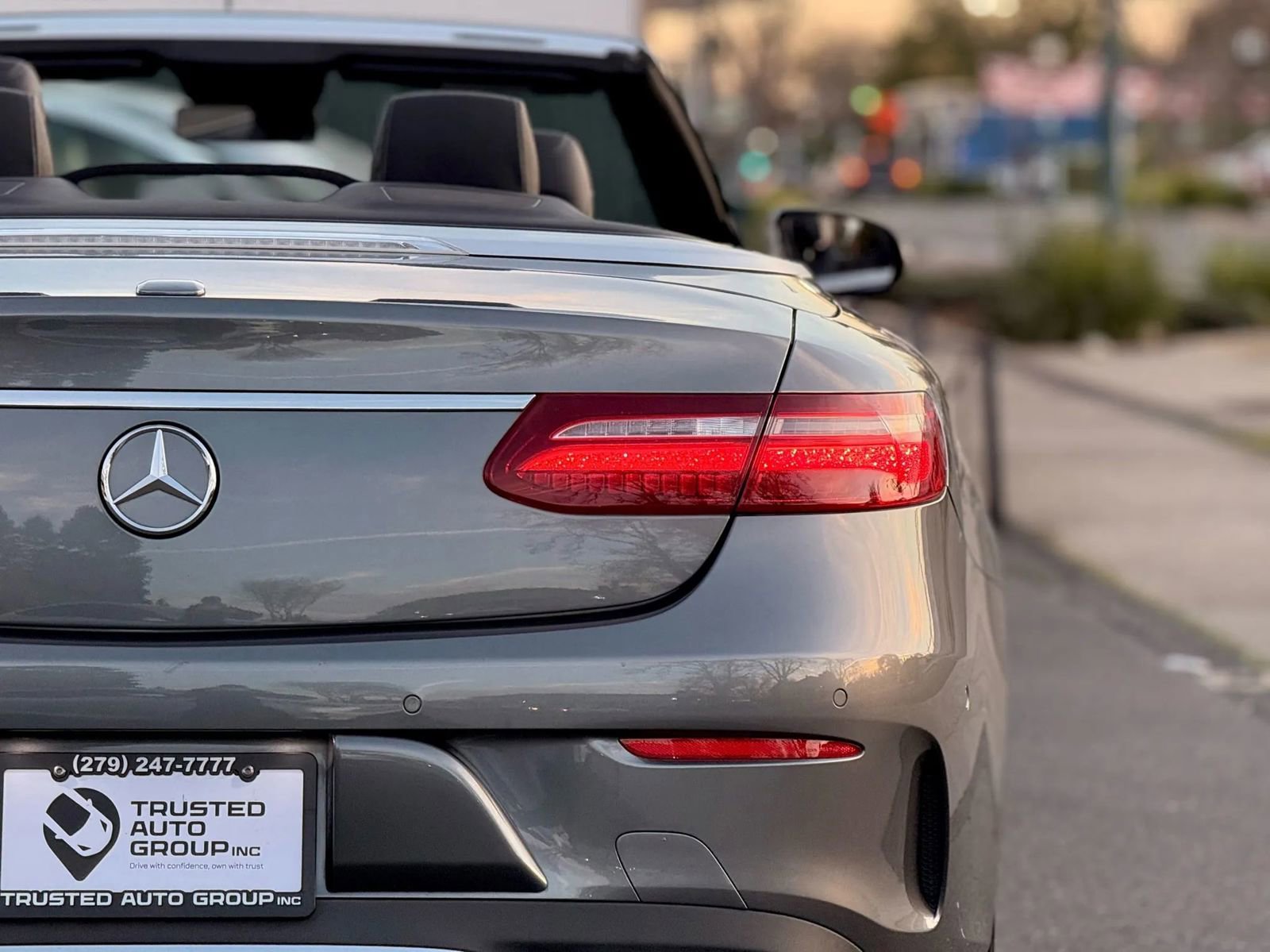 Used 2019 Mercedes-Benz E 450 Cabriolet image 11