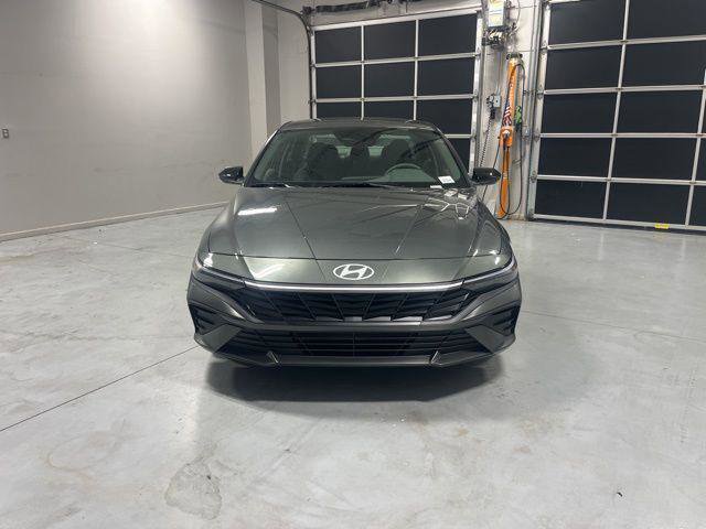 New 2026 Hyundai Elantra Sport w/ Cargo Package image 2