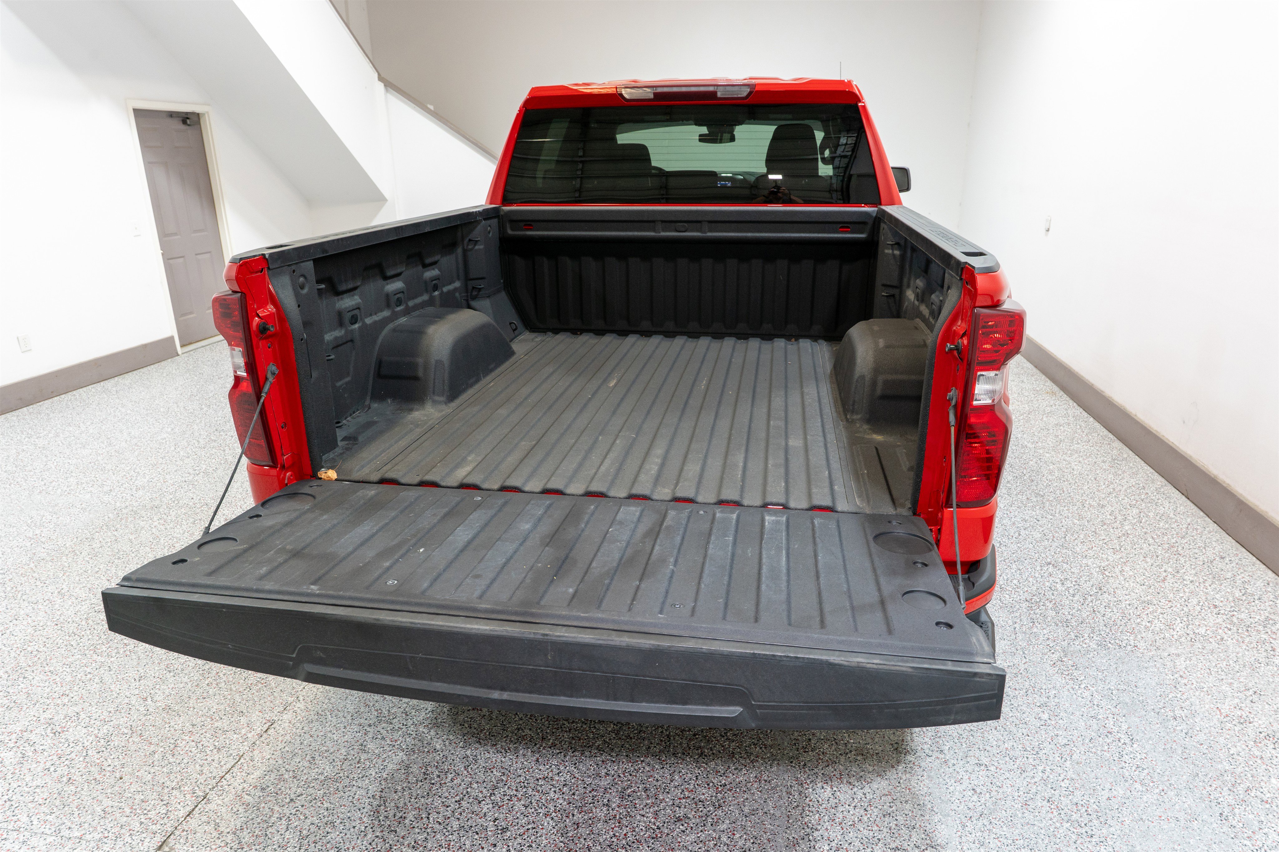 Used 2023 Chevrolet Silverado 1500 Custom w/ LPO, Dark Essentials Package image 11