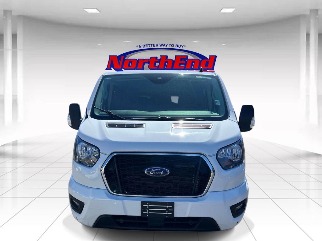 Used 2024 Ford Transit 350 XLT image 3