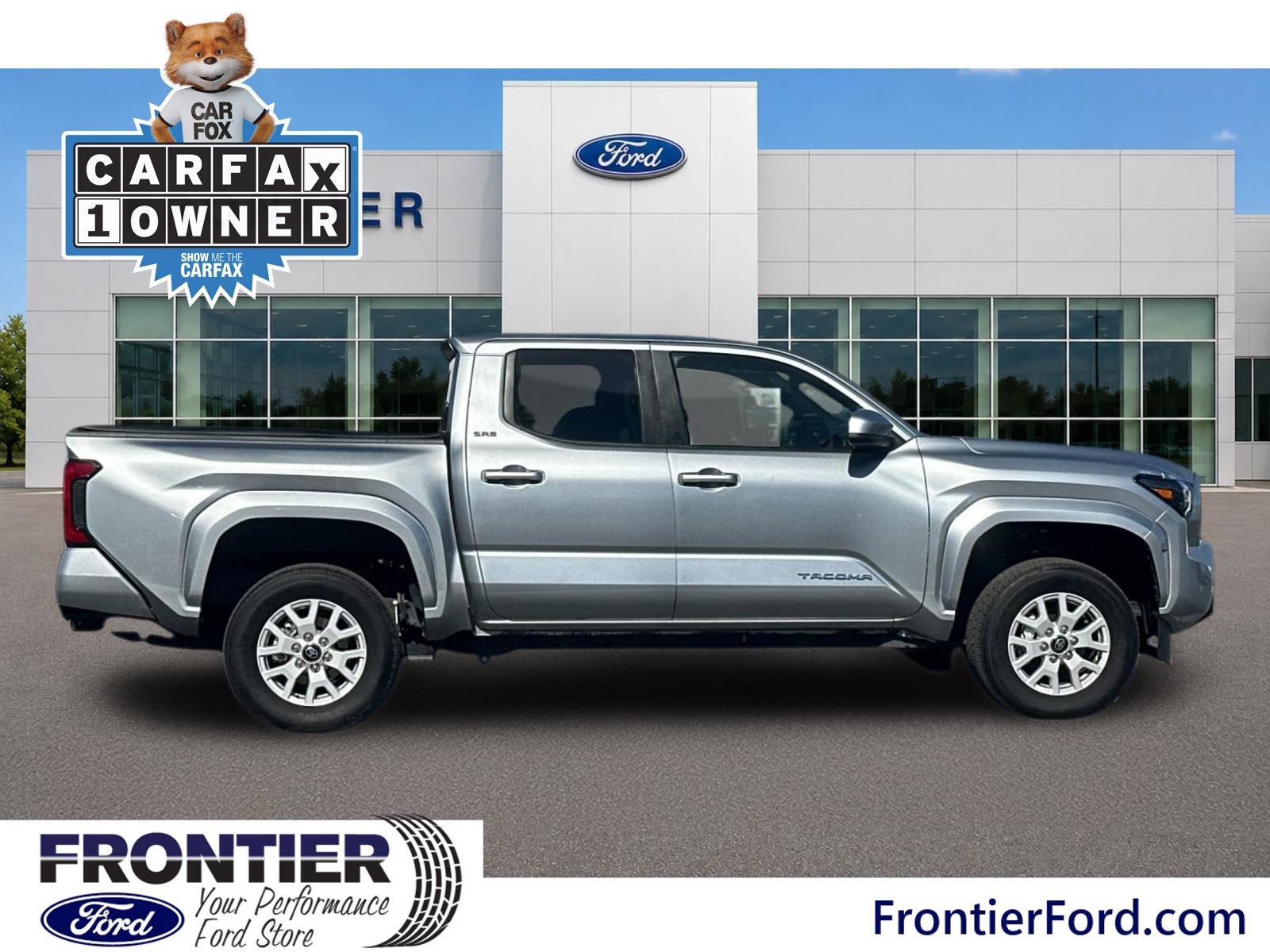 Used 2025 Toyota Tacoma SR5 w/ SR5 Upgrade Package AWD/4WD image 4
