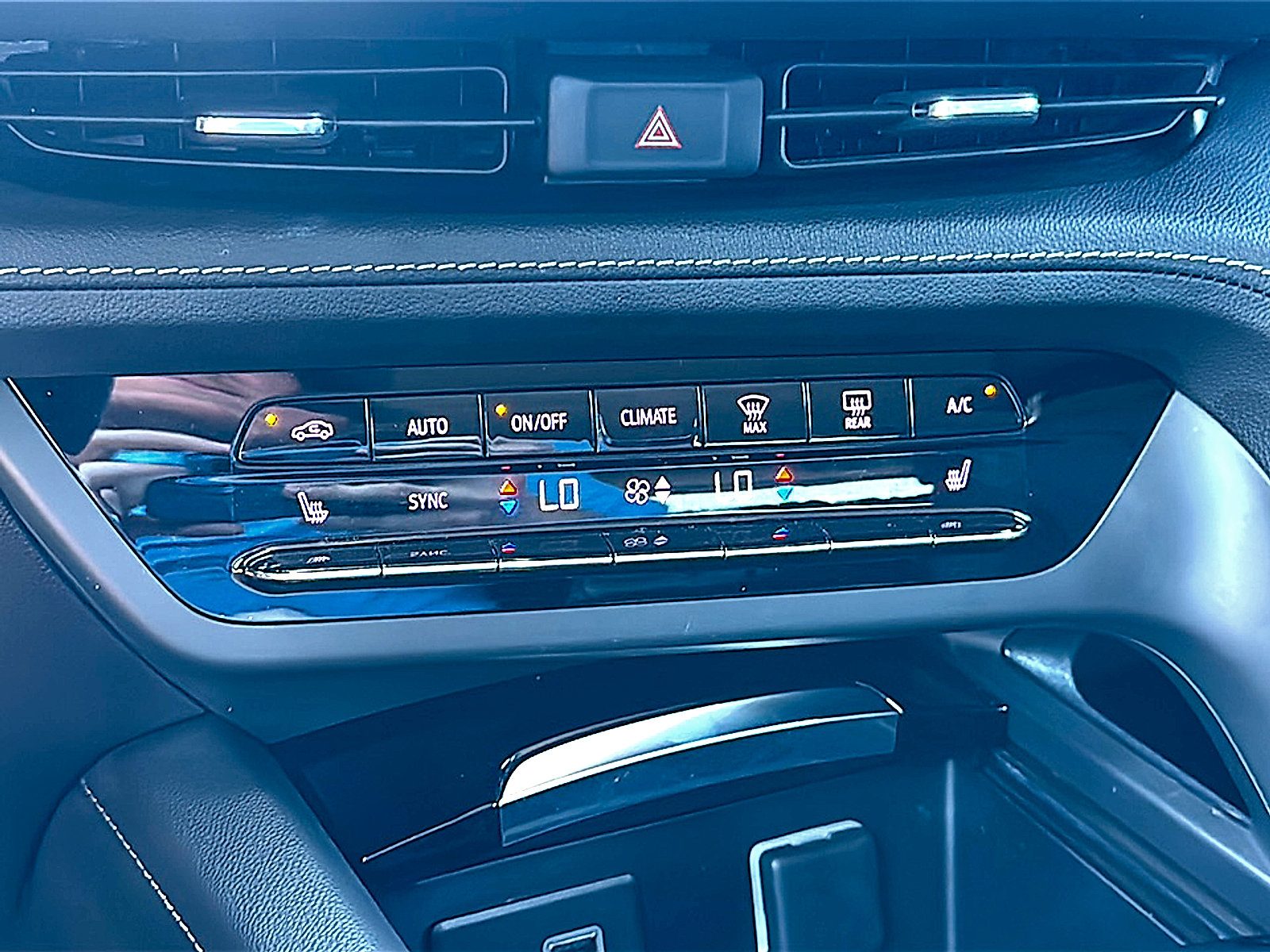 Used 2023 Buick Envision Essence w/ Sport Touring Package FWD image 56