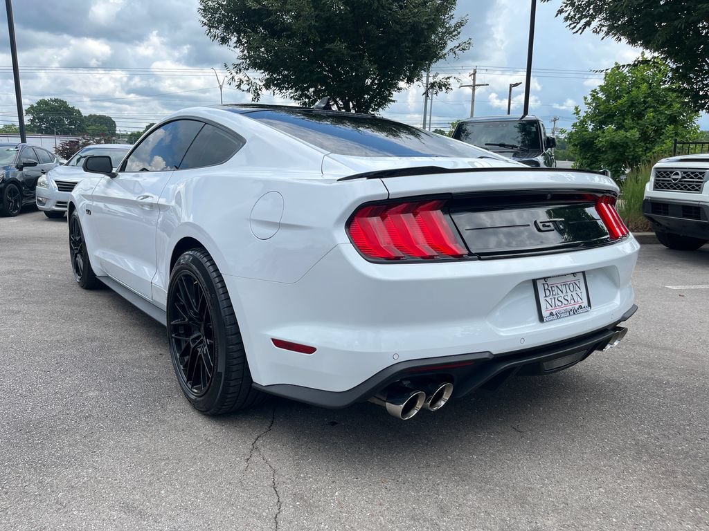 Used 2022 Ford Mustang GT Premium w/ Black Accent Package RWD image 2