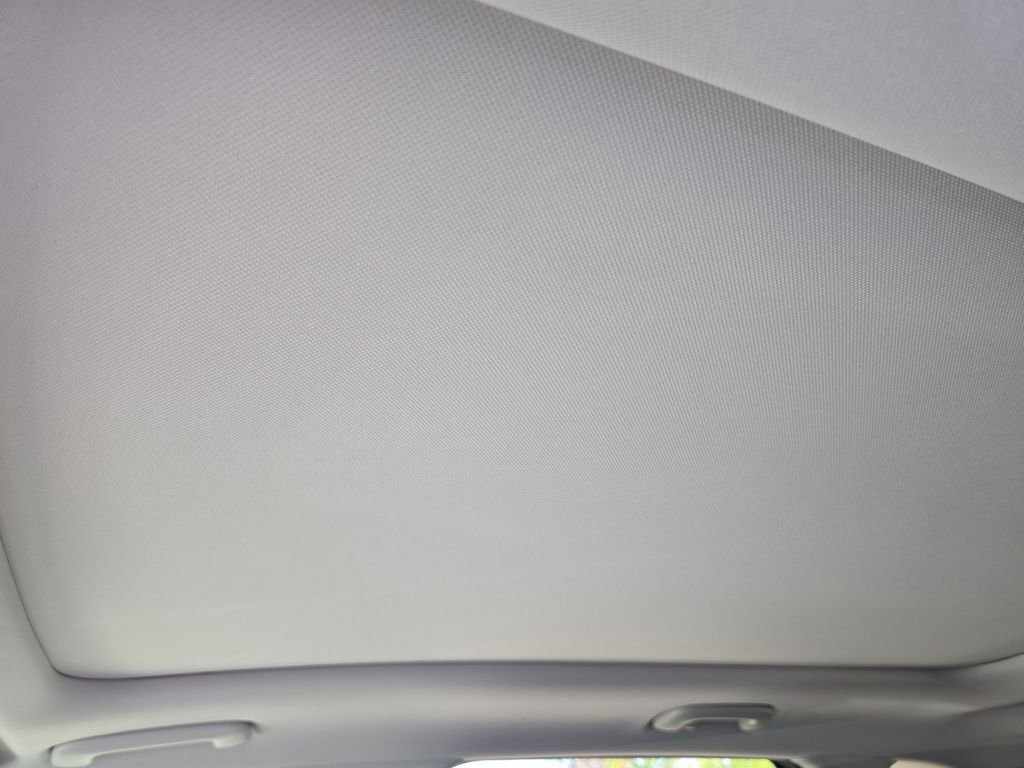 New 2026 Kia Sorento EX w/ EX Premium Package FWD image 25