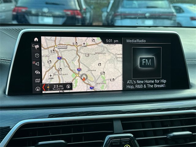 Used 2019 BMW 750i xDrive w/ Executive Package image 31