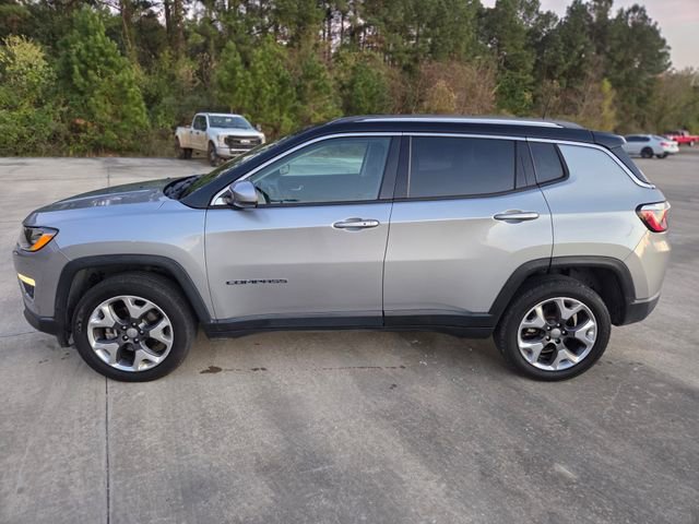 Used 2018 Jeep Compass Limited w/ Navigation Group image 2