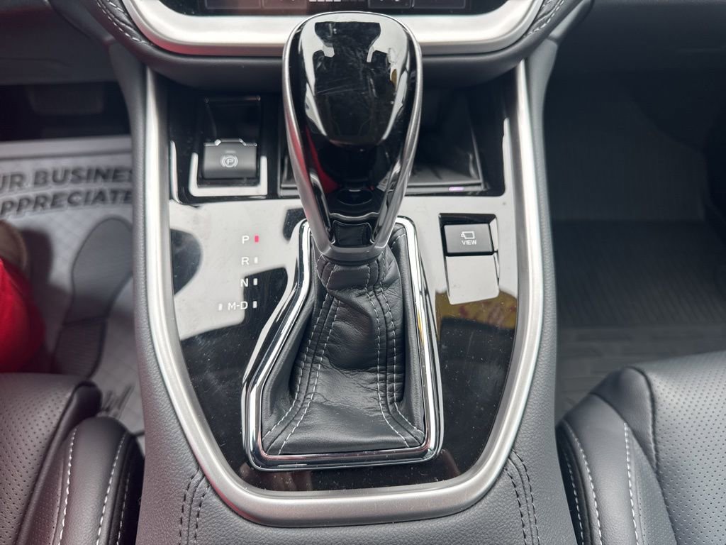 Used 2025 Subaru Outback Touring image 19