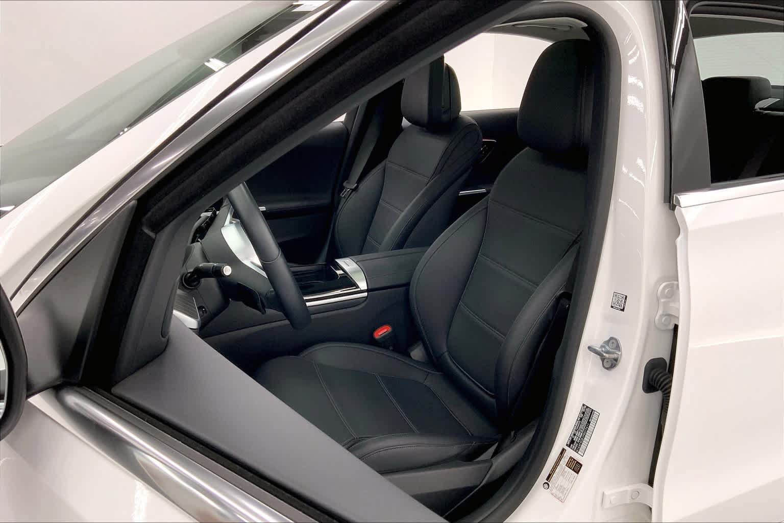 Certified 2023 Mercedes-Benz C 300 Sedan image 18