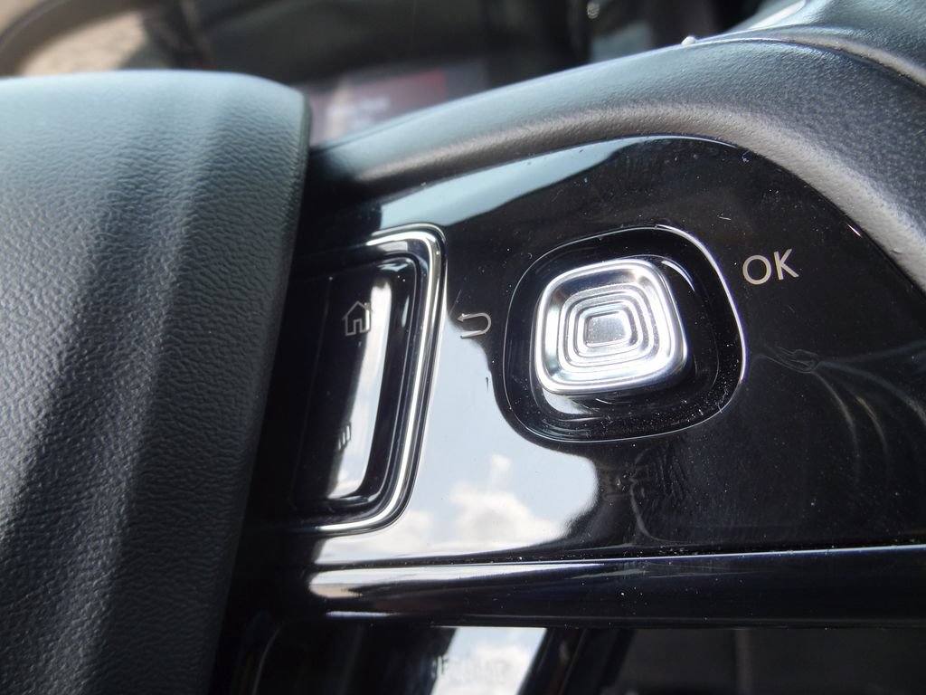 Certified 2020 Lincoln Corsair FWD image 17