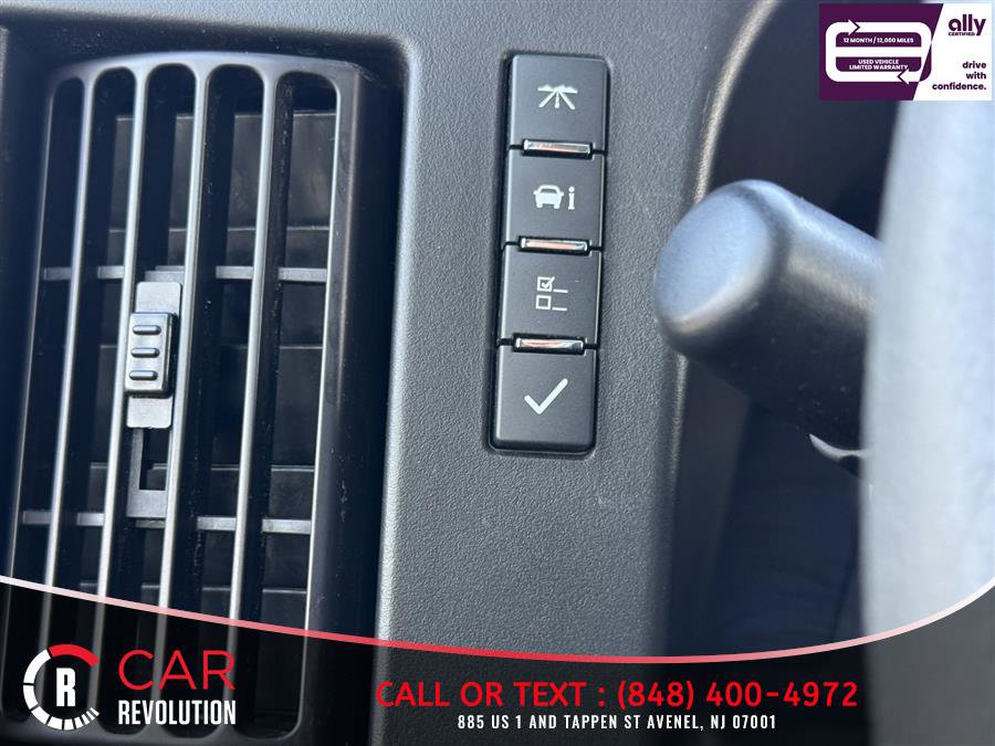 Used 2023 GMC Savana 2500 image 17
