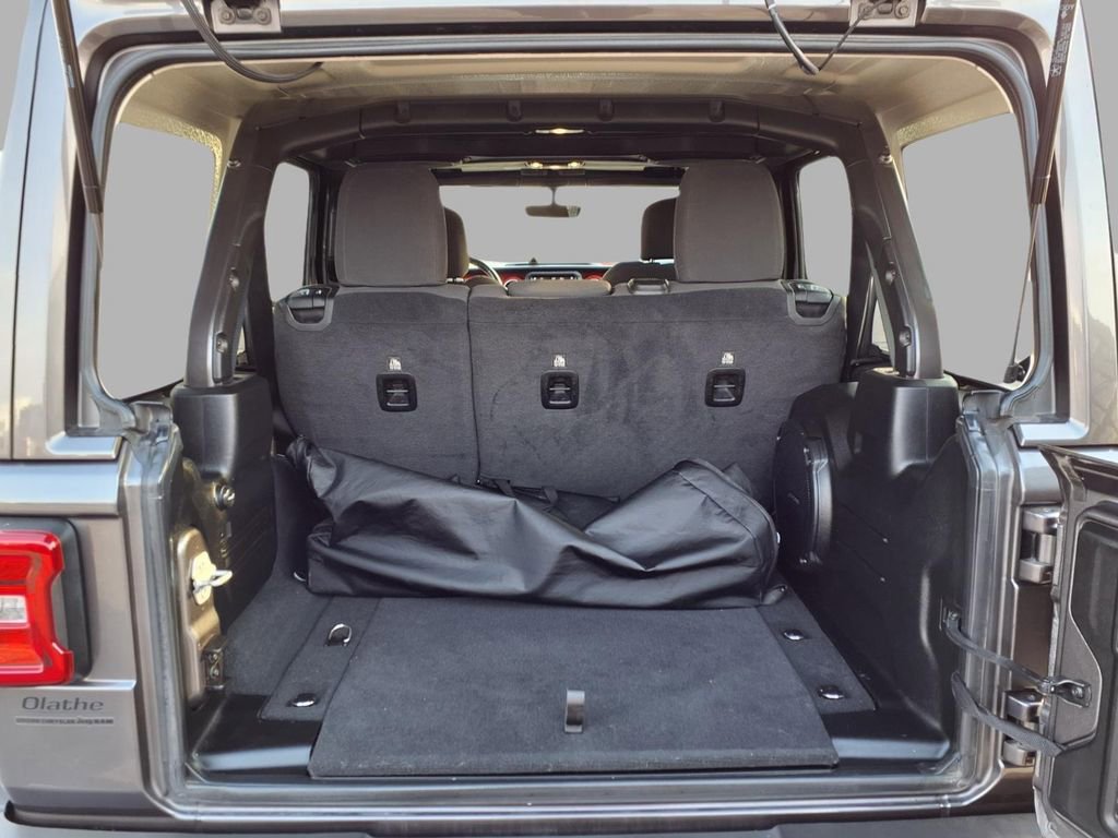 Certified 2021 Jeep Wrangler Unlimited Rubicon image 25