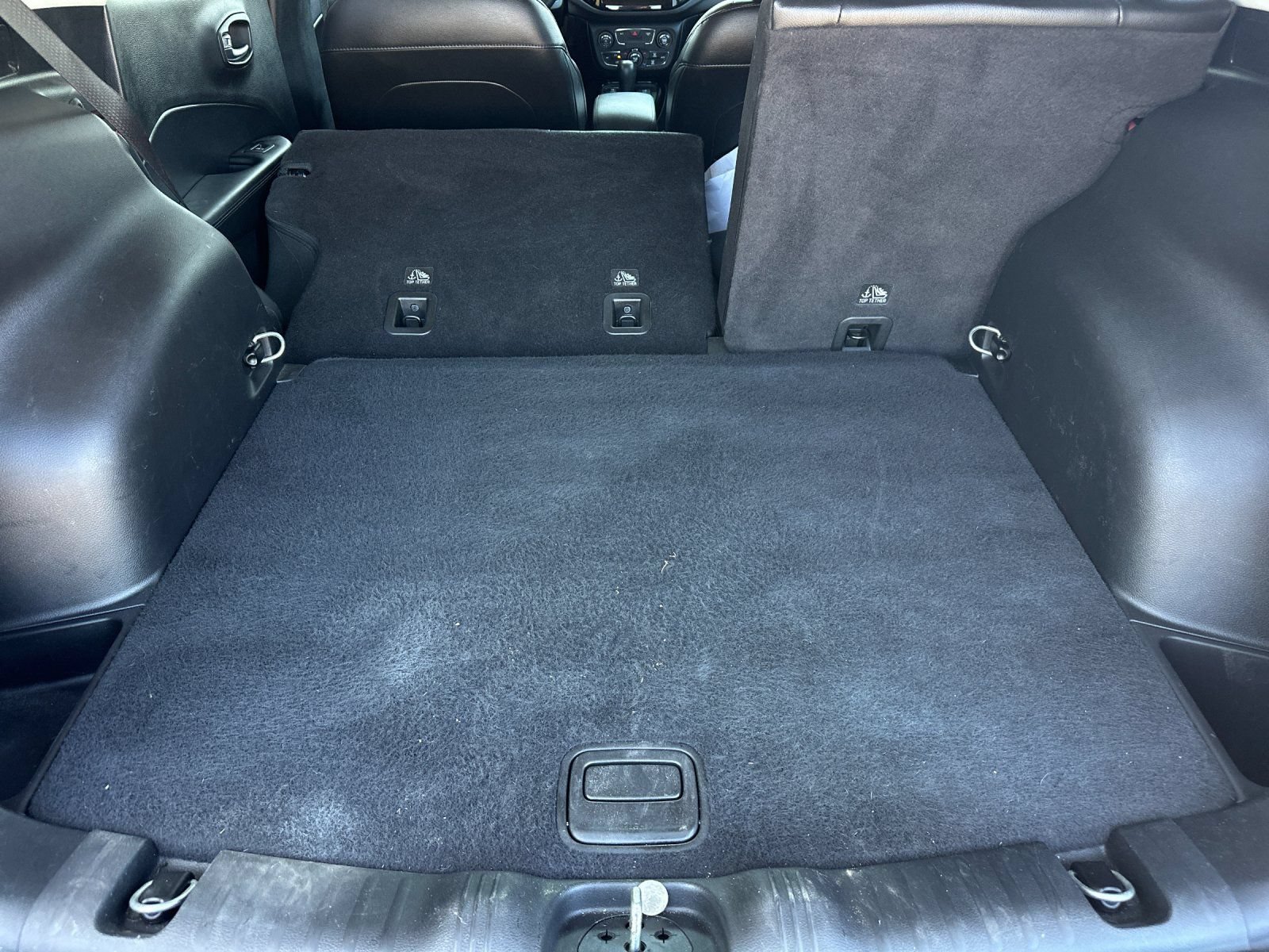 Used 2019 Jeep Compass Latitude FWD image 15
