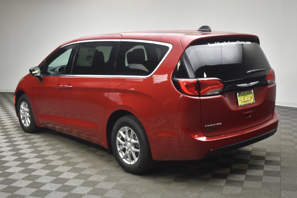 New 2027 Chrysler Pacifica LX FWD image 12
